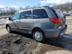 2004 Toyota Sienna CE