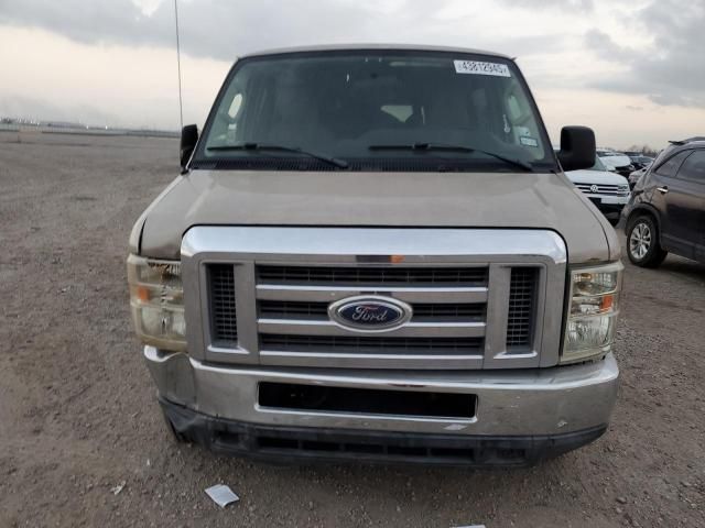 2011 Ford Econoline E350 Super Duty Wagon