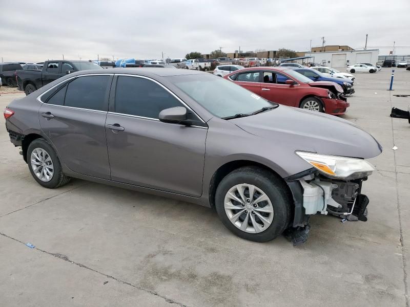 2017 Toyota Camry LE