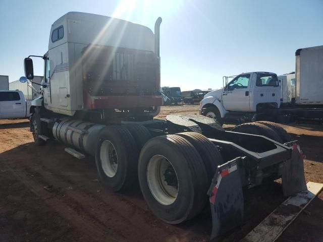 2013 Mack 600 CXU600 Semi Truck