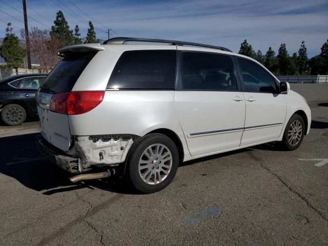 2007 Toyota Sienna XLE