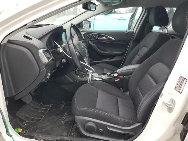 2017 Infiniti QX30 Base