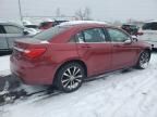 2013 Chrysler 200 Limited