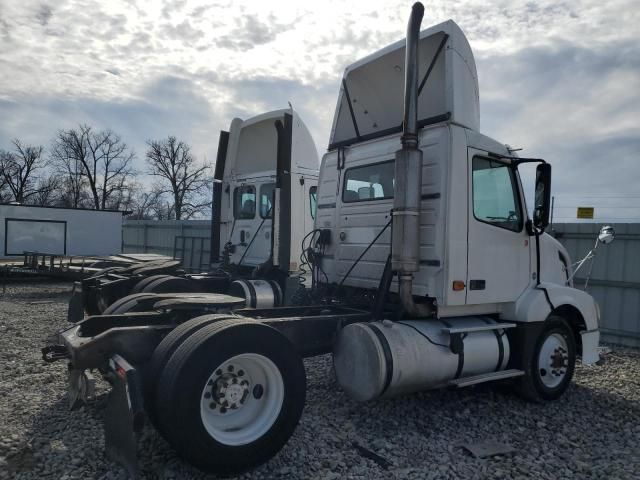 2007 Volvo VN VNL