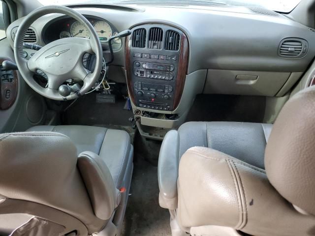 2003 Chrysler Town & Country Limited