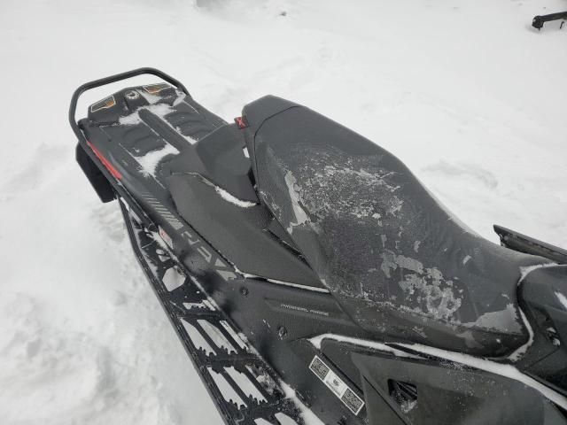 2019 Skidoo 2019 Skidoo Snowmobile