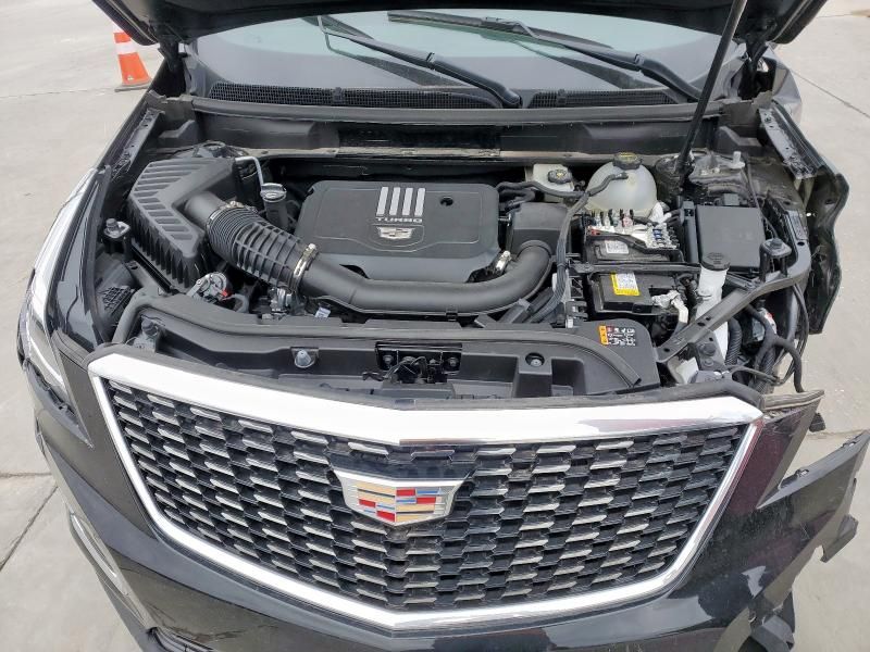 2024 Cadillac XT5 Luxury