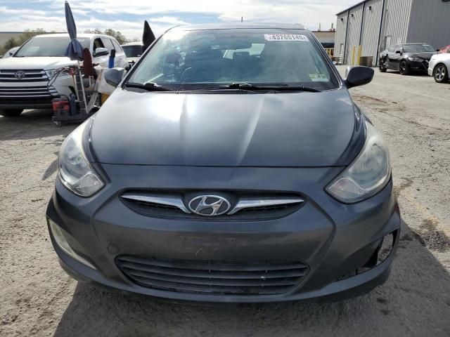 2012 Hyundai Accent GLS