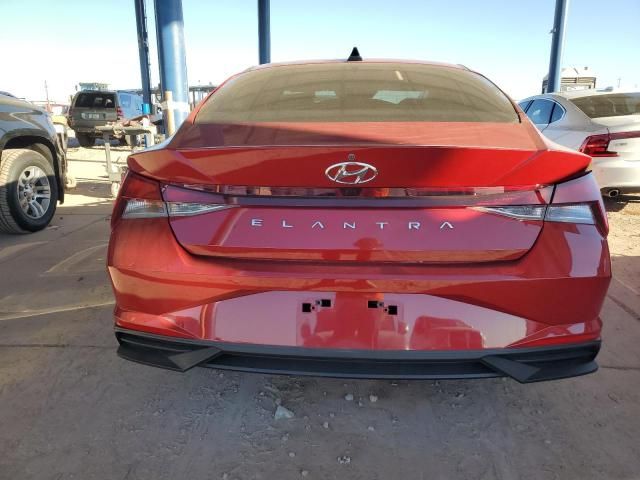 2022 Hyundai Elantra SEL