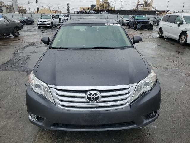 2011 Toyota Avalon Base