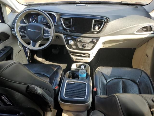 2018 Chrysler Pacifica Hybrid Limited