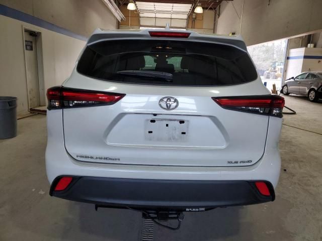 2022 Toyota Highlander XLE