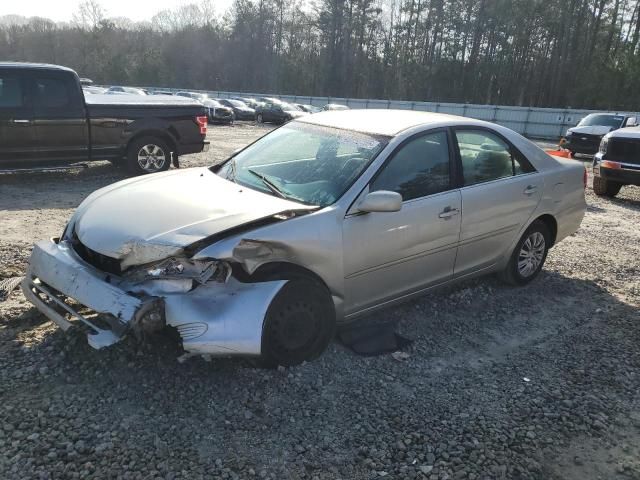 2004 Toyota Camry LE