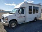 2016 Ford Econoline E350 Super Duty Cutaway Van