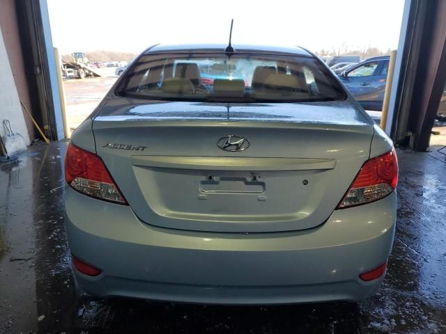 2012 Hyundai Accent GLS