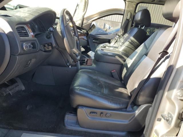 2013 Chevrolet Suburban C1500 LTZ