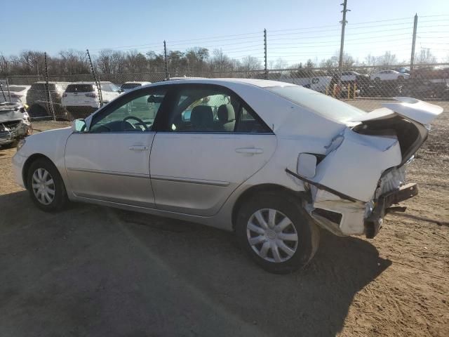 2005 Toyota Camry LE