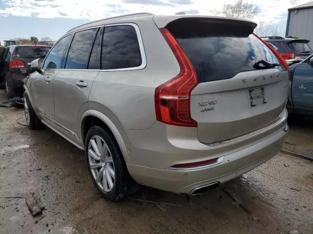 2016 Volvo XC90 T8