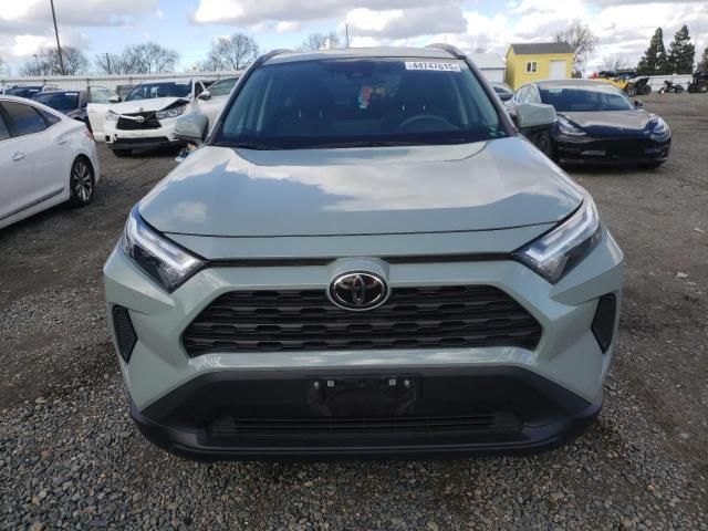 2022 Toyota Rav4 XLE