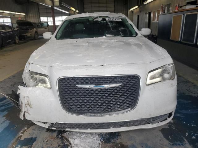 2015 Chrysler 300 Limited