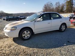 Carros salvage sin ofertas aún a la venta en subasta: 1999 Honda Accord EX