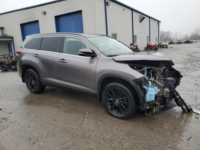 2019 Toyota Highlander SE