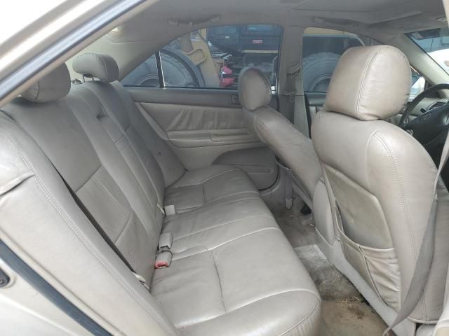 2004 Toyota Camry LE