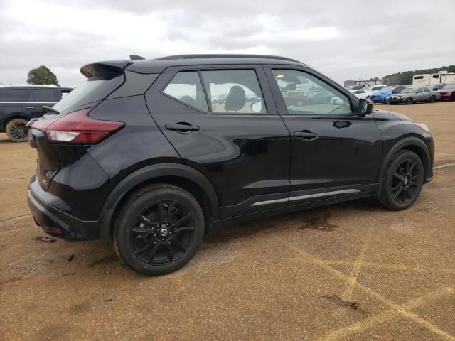 2021 Nissan Kicks SR