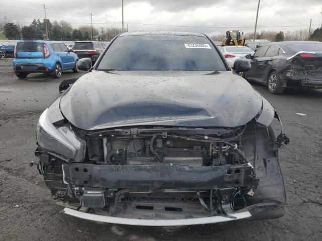 2018 Infiniti Q50 Luxe