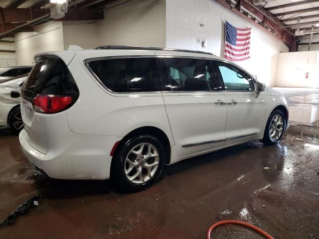 2017 Chrysler Pacifica Touring L Plus