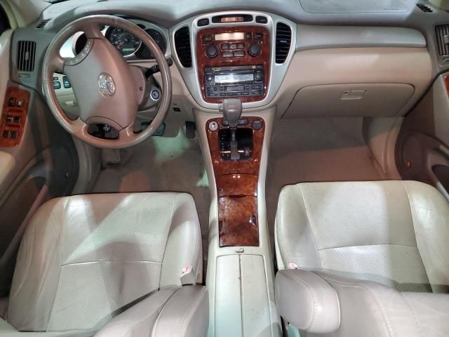 2004 Toyota Highlander Base