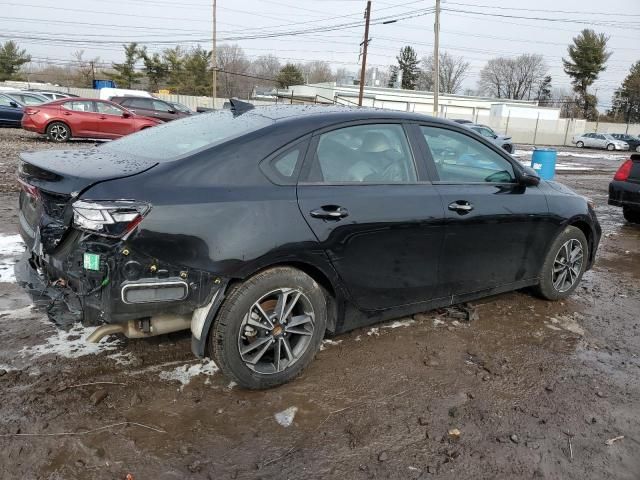 2023 KIA Forte LX