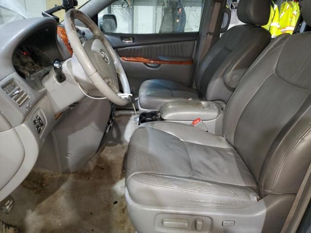 2009 Toyota Sienna XLE