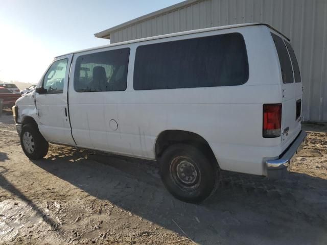 2011 Ford Econoline E350 Super Duty Wagon