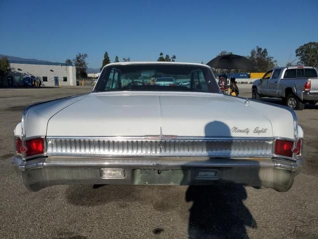 1964 Oldsmobile Sedan