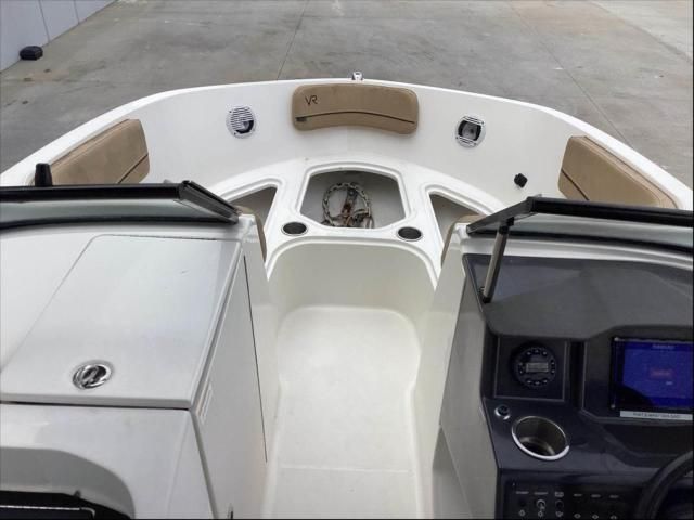 2023 Bayliner VR6 BR