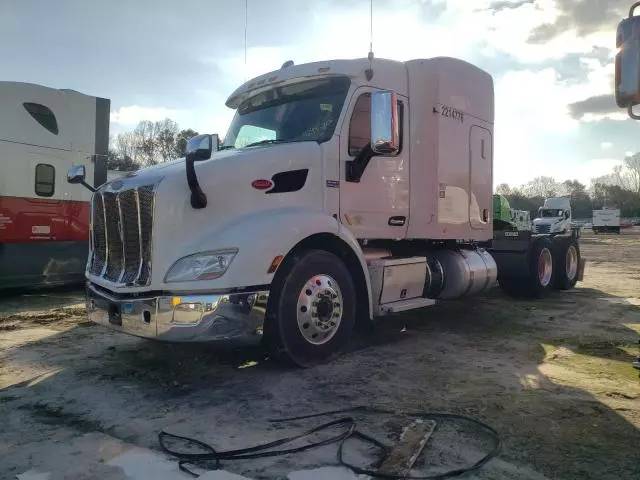 2018 Peterbilt 579