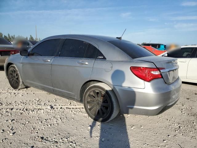 2013 Chrysler 200 Touring