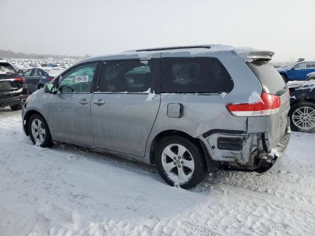 2011 Toyota Sienna LE