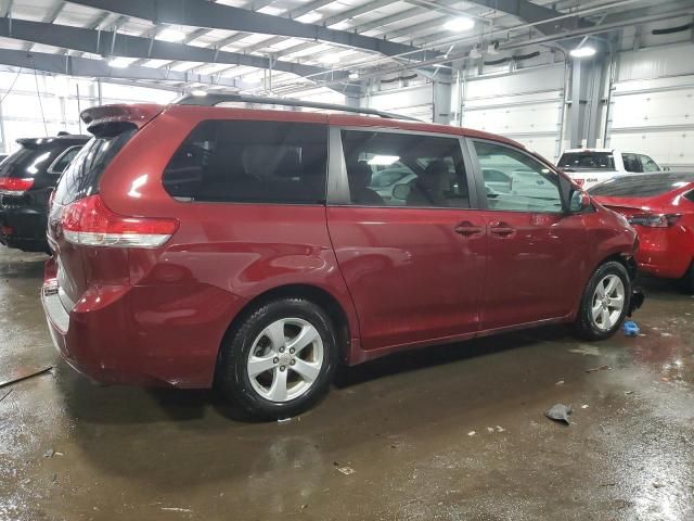 2012 Toyota Sienna LE