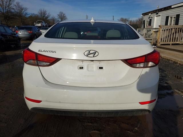 2015 Hyundai Elantra SE