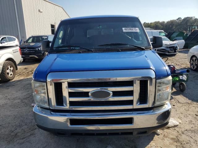 2014 Ford Econoline E350 Super Duty Wagon