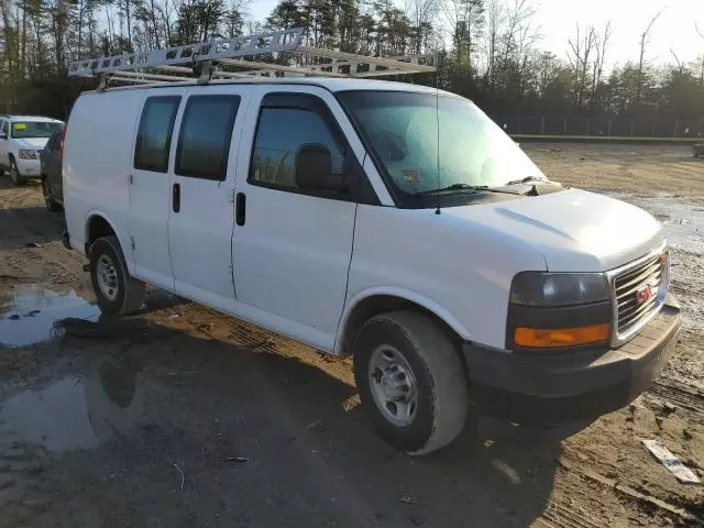 2017 GMC Savana G2500