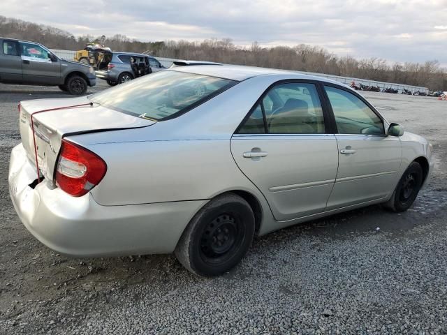 2004 Toyota Camry LE