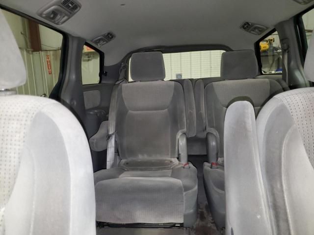 2007 Toyota Sienna LE