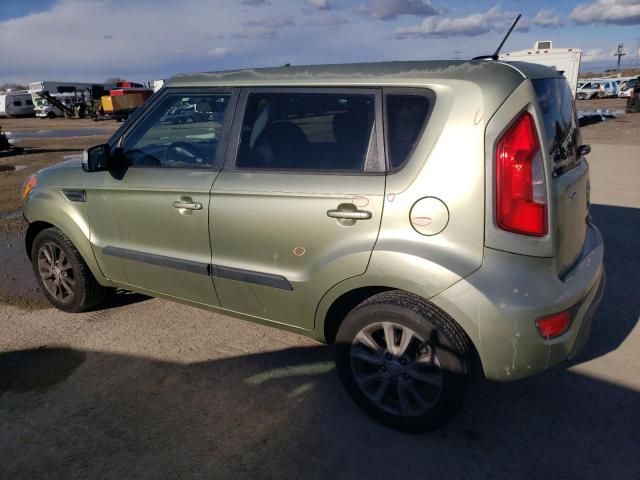 2013 KIA Soul +