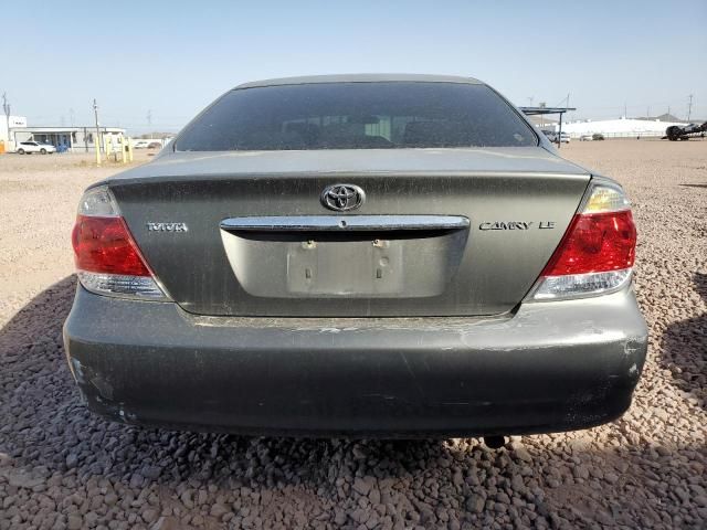 2005 Toyota Camry LE