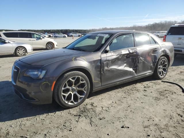 2018 Chrysler 300 Touring