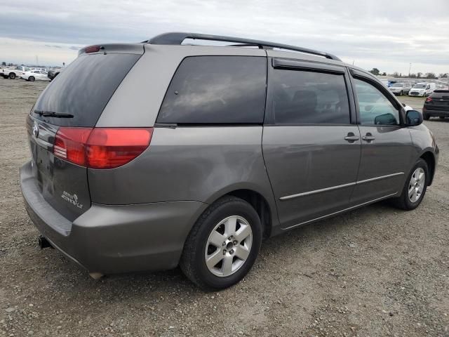 2005 Toyota Sienna CE