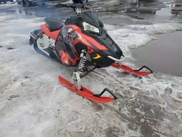 2017 Polaris Snowmobile